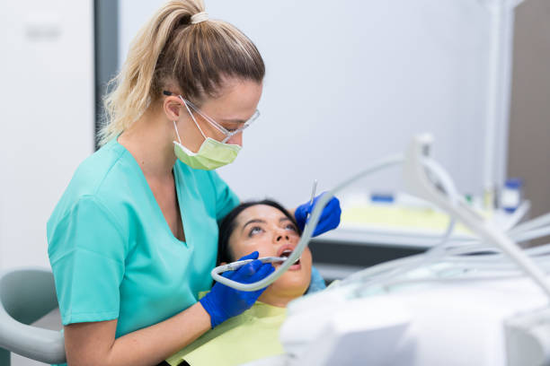 Best Weekend Emergency Dentist in Knollwood, IL